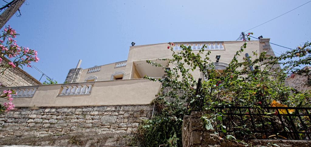 Erontas אריראופוליס